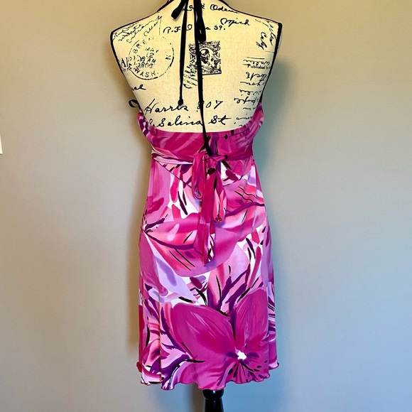 Pink dress - Picture 2 of 3